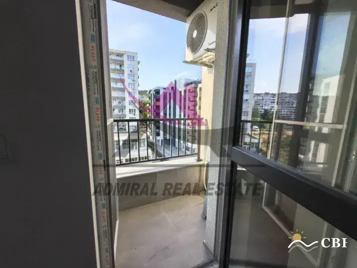 Room, 1-room, 30 m², in Varna. Photo 6 of 8. Varna, Black Sea, Bulgaria. Cheap Beach Holiday.