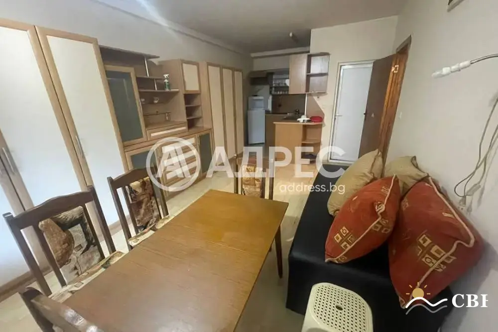 Apartment, 1-room, 49 m², in Vinitsa. Photo 1 of 4. Vinitsa, Black Sea, Bulgaria. Cheap Beach Holiday.