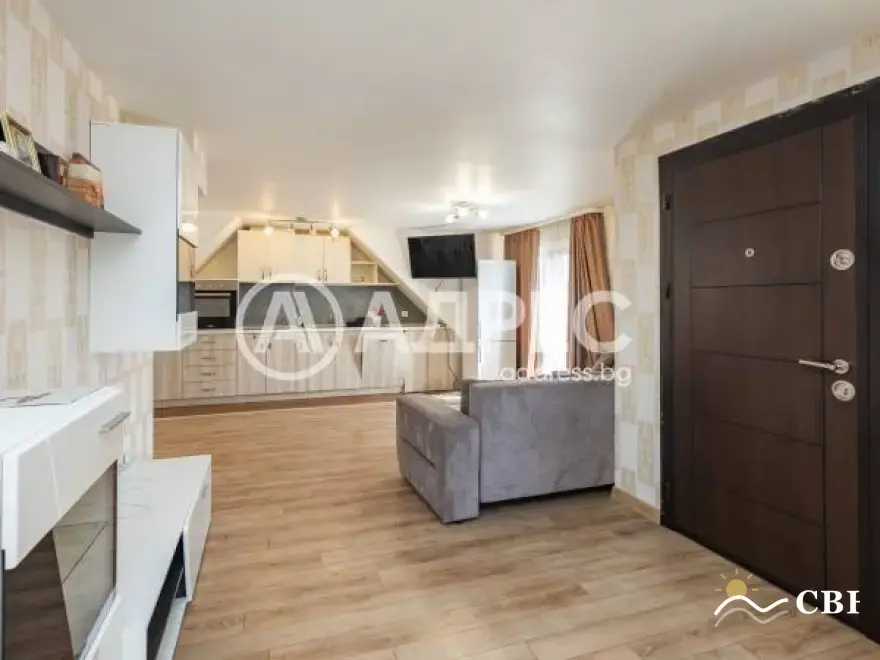 Apartment, 3-room, 130 m², in Varna. Photo 5 of 13. Varna, Black Sea, Bulgaria. Cheap Beach Holiday.