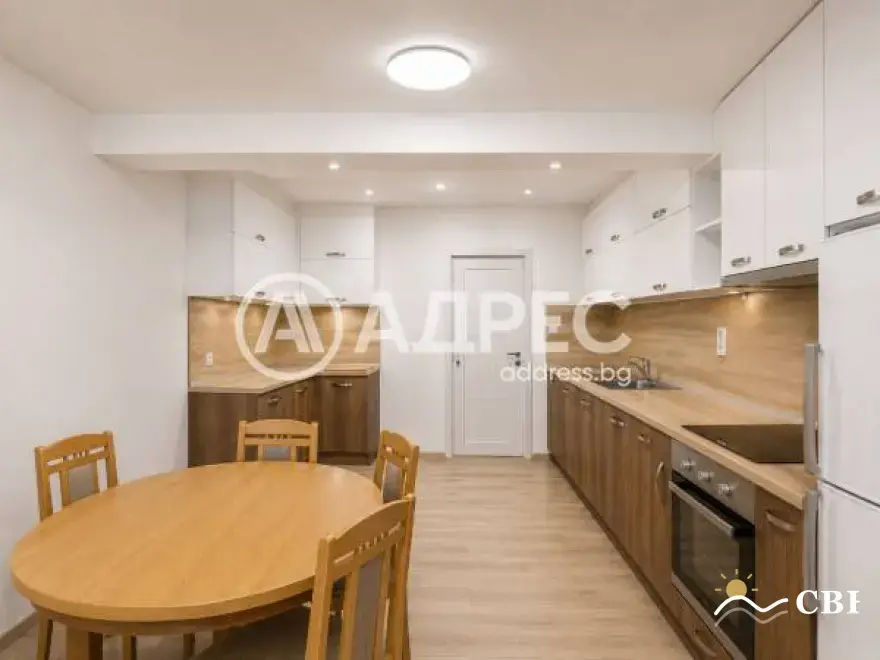 Apartment, 3-room, 83 m², in Varna. Photo 2 of 16. Varna, Black Sea, Bulgaria. Cheap Beach Holiday.