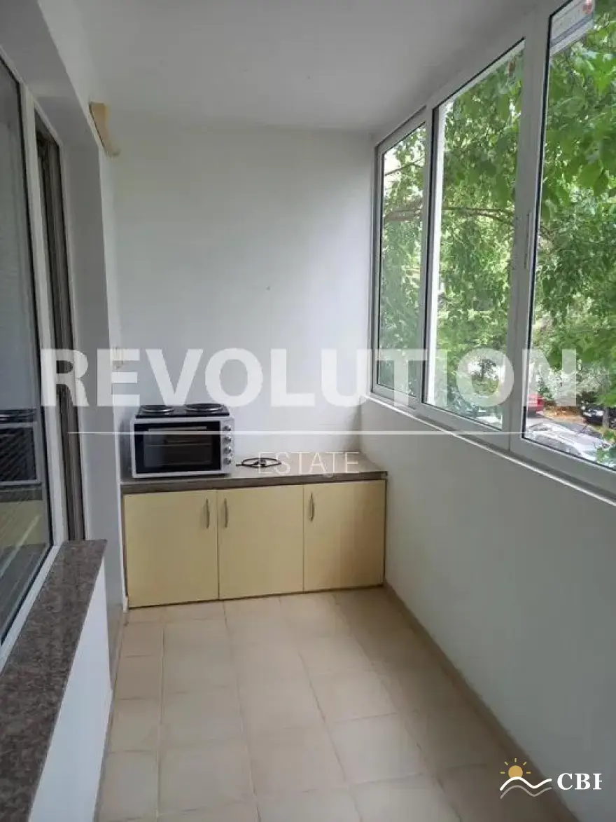 Apartment, 2-room, 60 m², in Varna. Photo 9 of 11. Varna, Black Sea, Bulgaria. Cheap Beach Holiday.