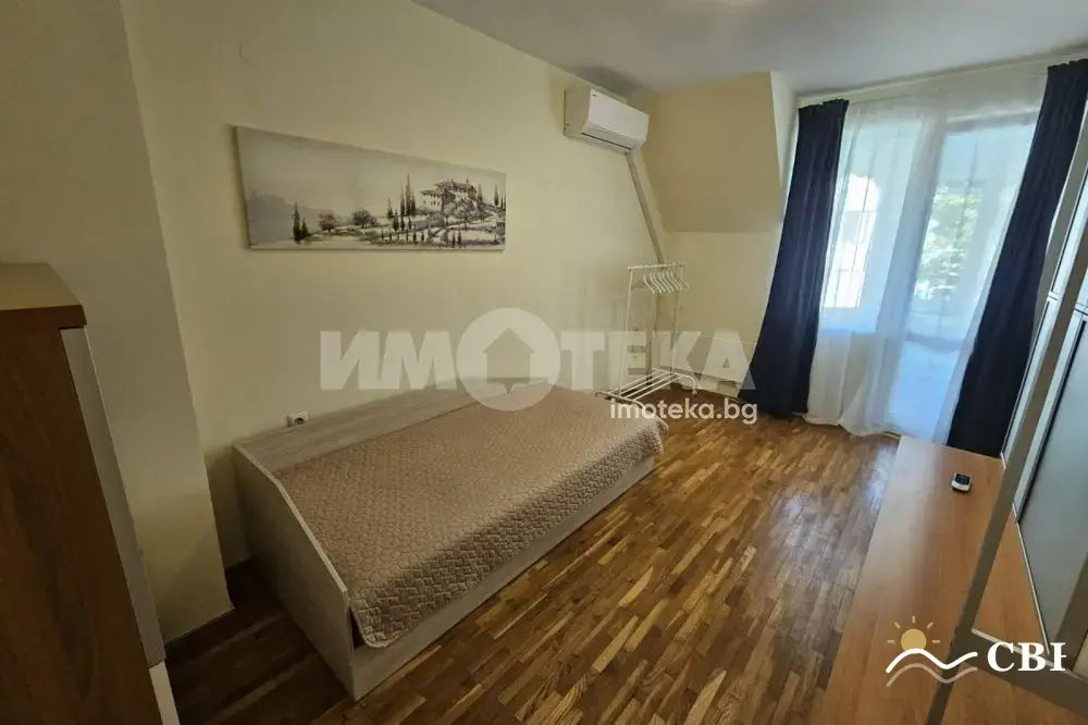 Apartment, 3-room, 85 m², in Varna. Photo 7 of 9. Varna, Black Sea, Bulgaria. Cheap Beach Holiday.