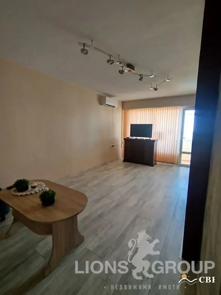 Apartment, 3-room, 65 m², in Varna. Photo 3 of 16. Varna, Black Sea, Bulgaria. Cheap Beach Holiday.