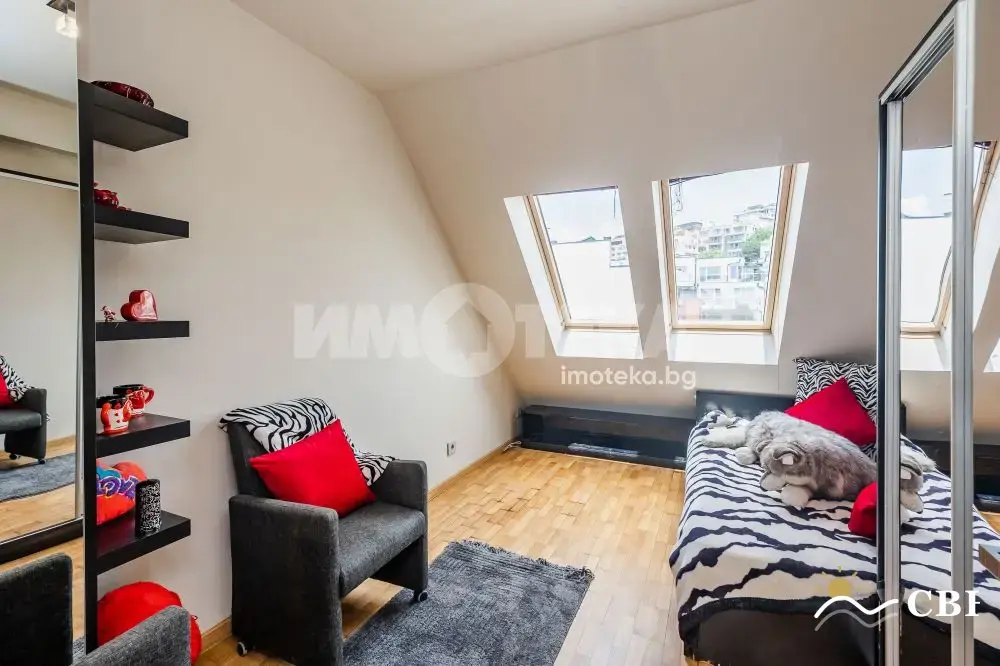 Apartment, 1-room, 135 m², in Varna. Photo 7 of 16. Varna, Black Sea, Bulgaria. Cheap Beach Holiday.