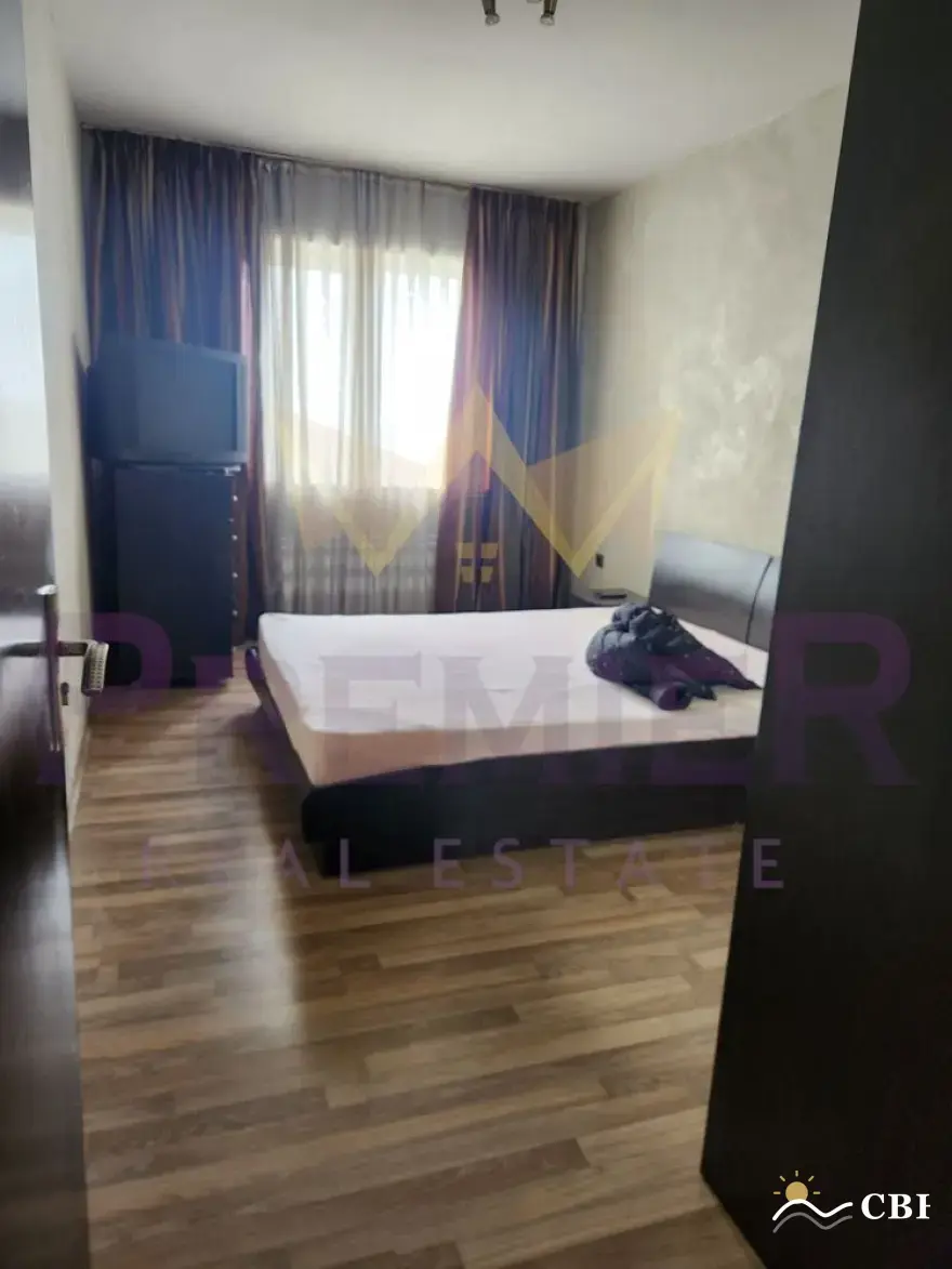 Apartment, 3-room, 80 m², in Varna. Photo 5 of 9. Varna, Black Sea, Bulgaria. Cheap Beach Holiday.