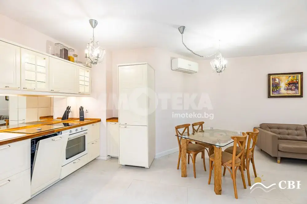Apartment, 1-room, 132 m², in Varna. Photo 5 of 16. Varna, Black Sea, Bulgaria. Cheap Beach Holiday.