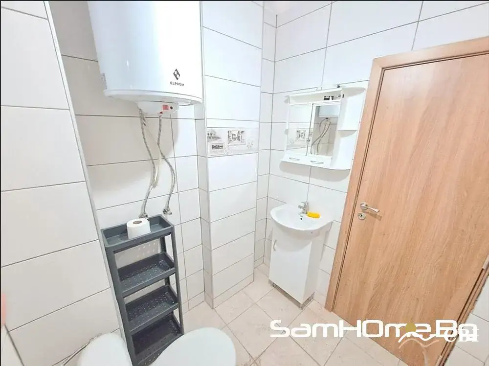 Apartment, 1-room, 78 m², in Varna. Photo 3 of 4. Varna, Black Sea, Bulgaria. Cheap Beach Holiday.