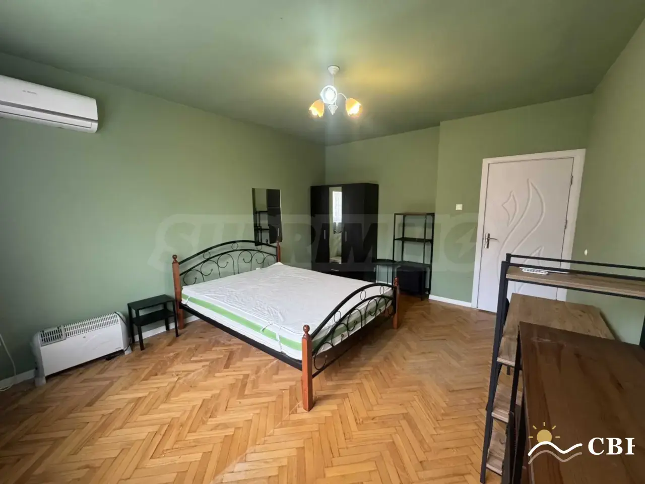 Apartment, 4-room, 121 m², in Varna. Photo 6 of 12. Varna, Black Sea, Bulgaria. Cheap Beach Holiday.