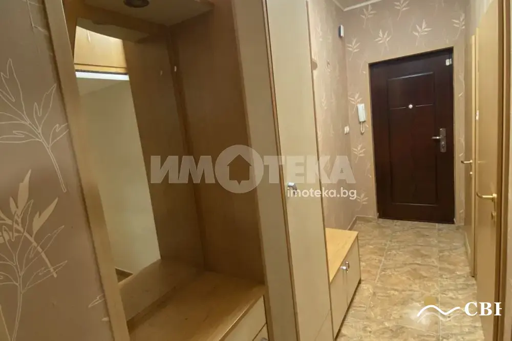 Apartment, 2-room, 65 m², in Varna. Photo 7 of 10. Varna, Black Sea, Bulgaria. Cheap Beach Holiday.
