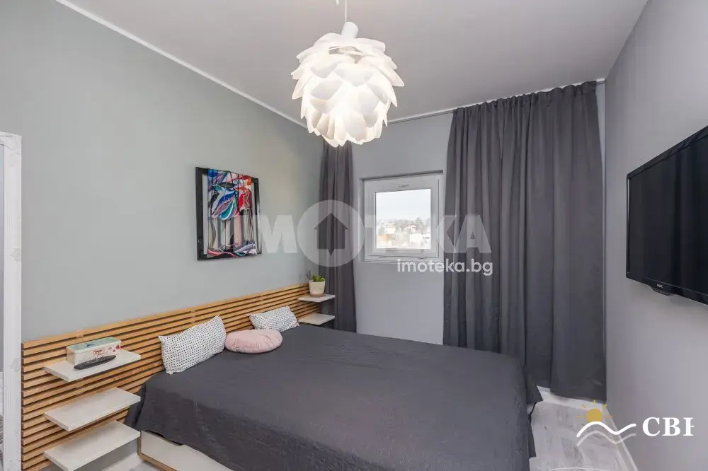 Apartment, 1-room, 170 m², in Varna. Photo 3 of 16. Varna, Black Sea, Bulgaria. Cheap Beach Holiday.