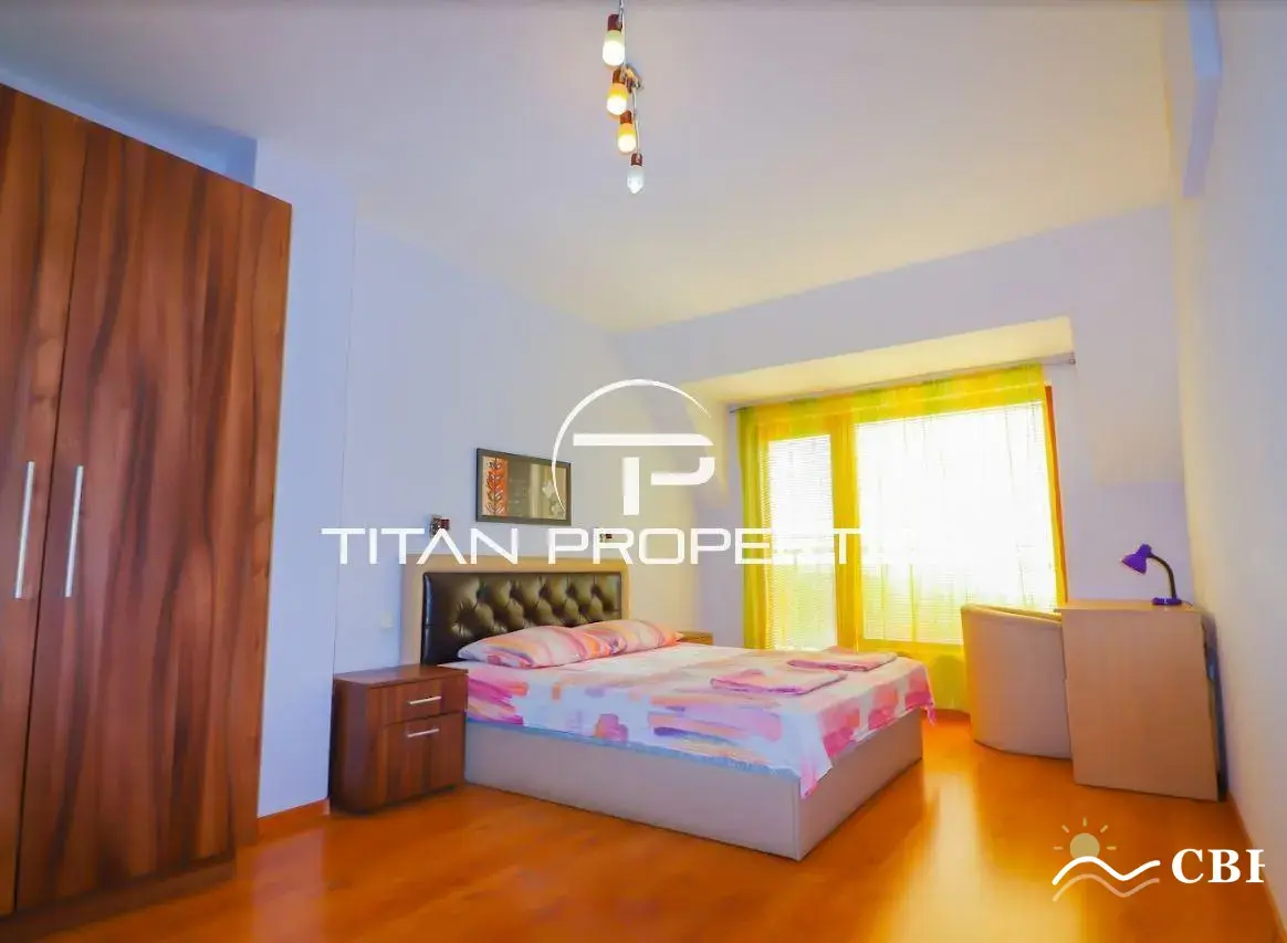 Apartment, 4-room, 120 m², in St. St. Konstantin and Elena. Photo 4 of 7. St. St. Konstantin and Elena, Black Sea, Bulgaria. Cheap Beach Holiday.