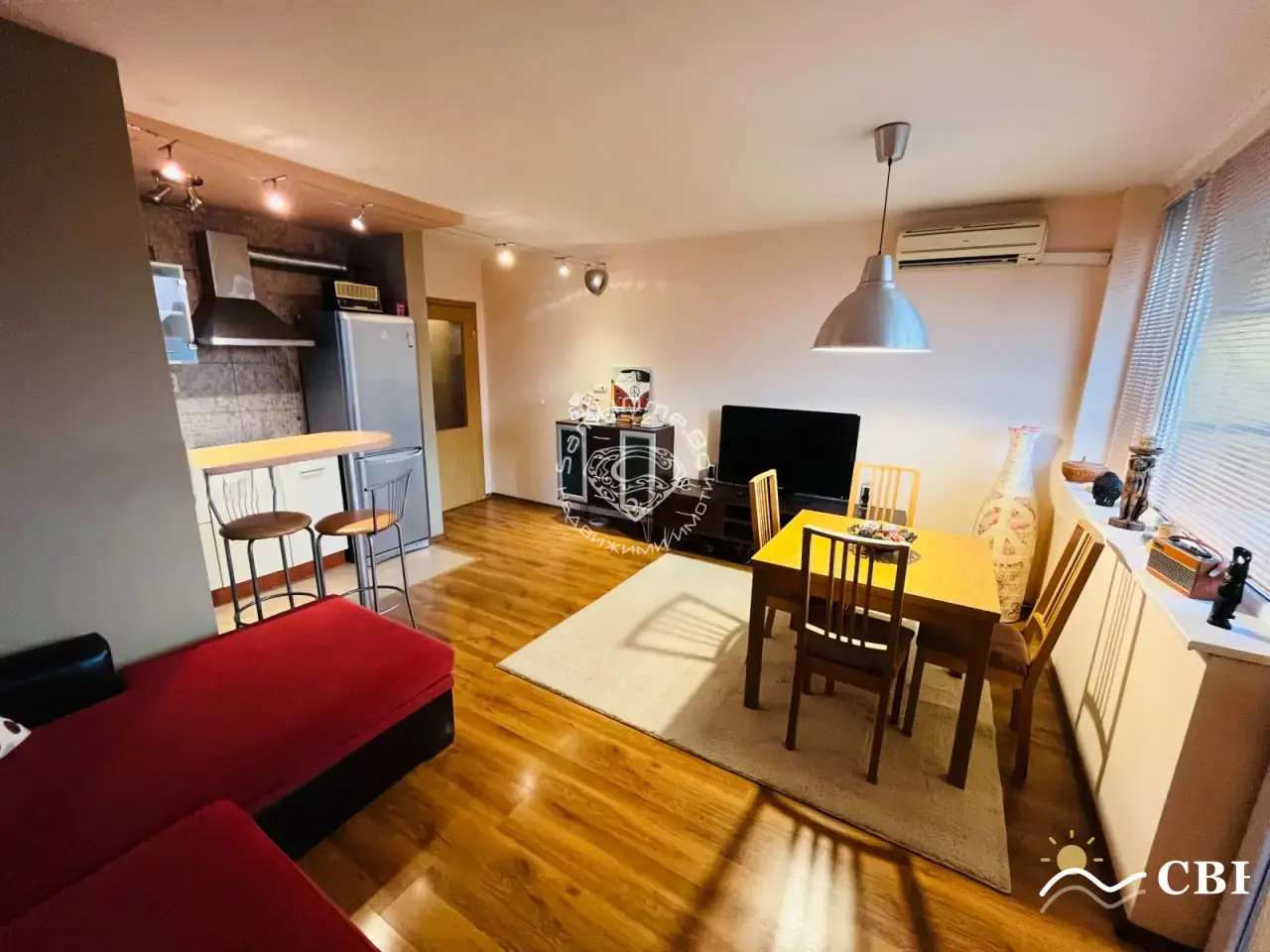 Apartment, 3-room, 80 m², in Varna. Photo 2 of 16. Varna, Black Sea, Bulgaria. Cheap Beach Holiday.
