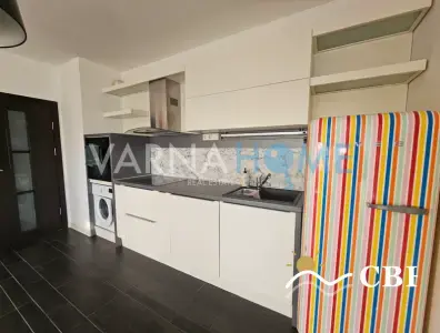 Apartment, 2-room, 98 m², in Varna. Photo 2 of 8. Varna, Black Sea, Bulgaria. Cheap Beach Holiday.