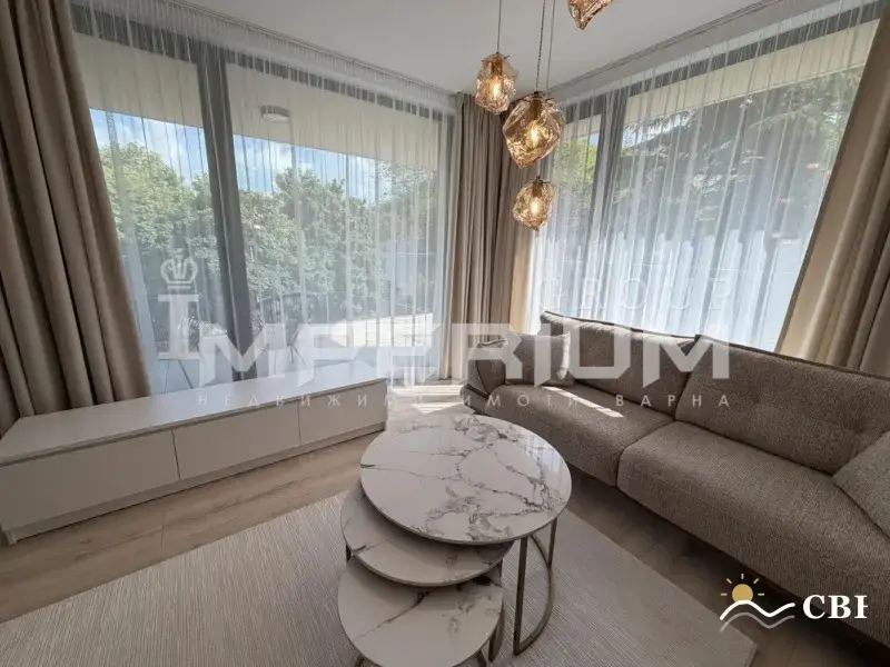 Apartment, 1-room, 13172.5 m², in St. St. Konstantin and Elena. Photo 2 of 13. St. St. Konstantin and Elena, Black Sea, Bulgaria. Cheap Beach Holiday.
