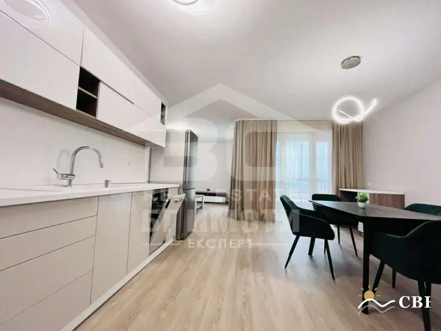 Apartment, 3-room, 105 m², in Vinitsa. Photo 1 of 16. Vinitsa, Black Sea, Bulgaria. Cheap Beach Holiday.