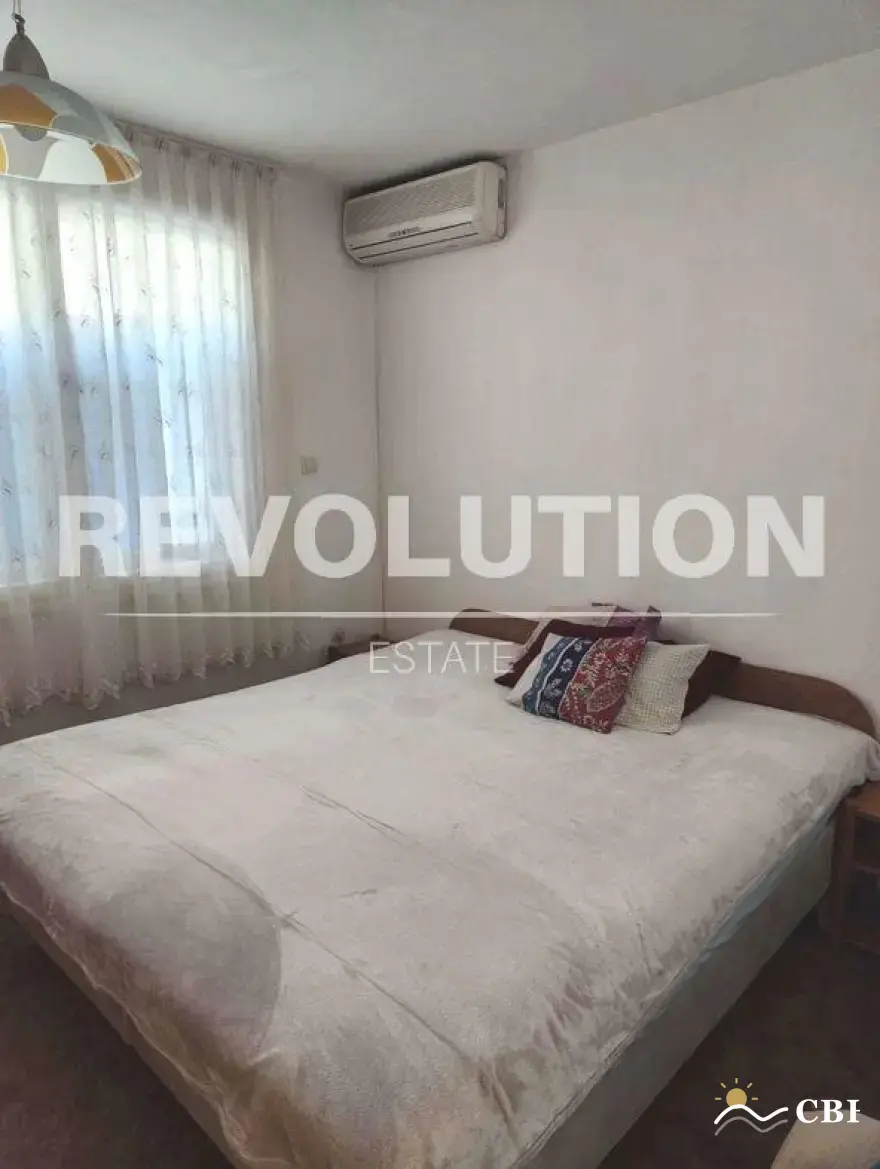 Apartment, 3-room, 78 m², in Varna. Photo 4 of 8. Varna, Black Sea, Bulgaria. Cheap Beach Holiday.