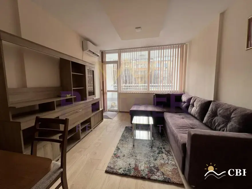Apartment, 3-room, 100 m², in Varna. Photo 3 of 14. Varna, Black Sea, Bulgaria. Cheap Beach Holiday.