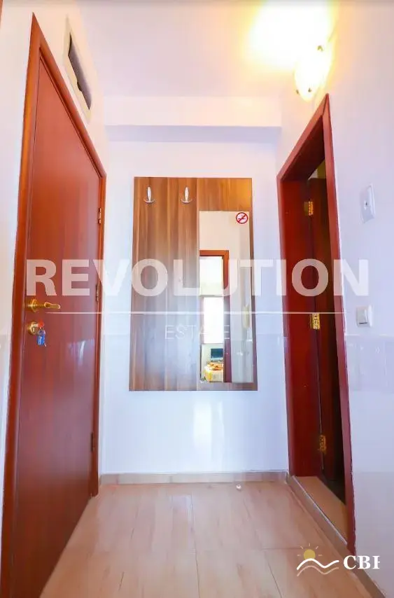 Apartment, 1-room, 38 m², in St. St. Konstantin and Elena. Photo 3 of 4. St. St. Konstantin and Elena, Black Sea, Bulgaria. Cheap Beach Holiday.