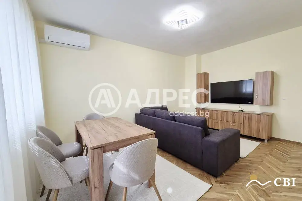 Apartment, 3-room, 80 m², in Varna. Photo 1 of 16. Varna, Black Sea, Bulgaria. Cheap Beach Holiday.