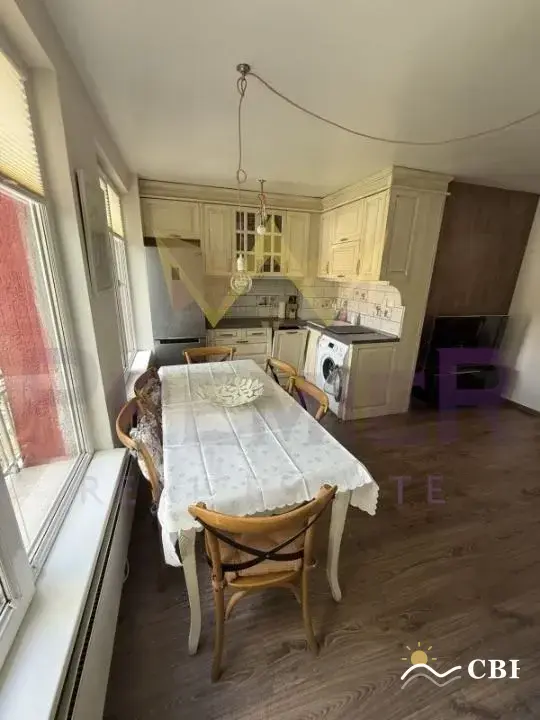 Apartment, 3-room, 80 m², in Varna. Photo 1 of 16. Varna, Black Sea, Bulgaria. Cheap Beach Holiday.