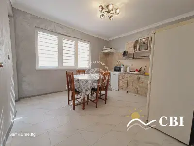 Apartment, 3-room, 115 m², in Varna. Photo 8 of 15. Varna, Black Sea, Bulgaria. Cheap Beach Holiday.