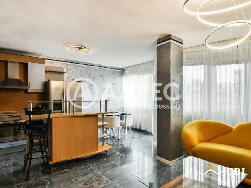 Apartment, 1-room, 250 m², in Varna. Photo 2 of 16. Varna, Black Sea, Bulgaria. Cheap Beach Holiday.