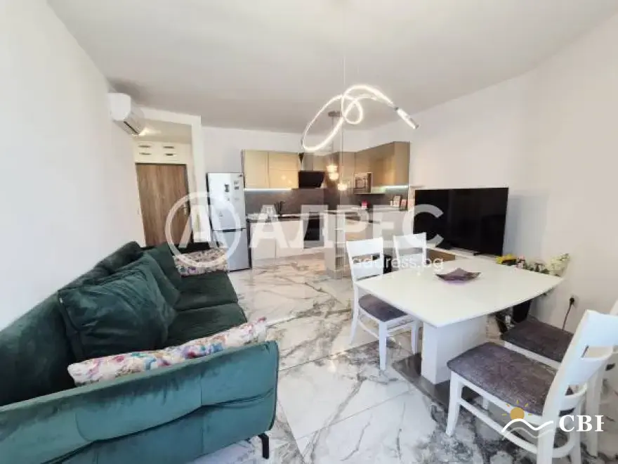 Apartment, 2-room, 65 m², in Varna. Photo 3 of 13. Varna, Black Sea, Bulgaria. Cheap Beach Holiday.