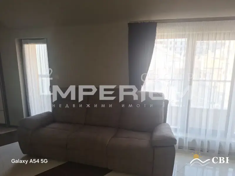 Apartment, 3-room, 260.9 m², in Varna. Photo 1 of 12. Varna, Black Sea, Bulgaria. Cheap Beach Holiday.