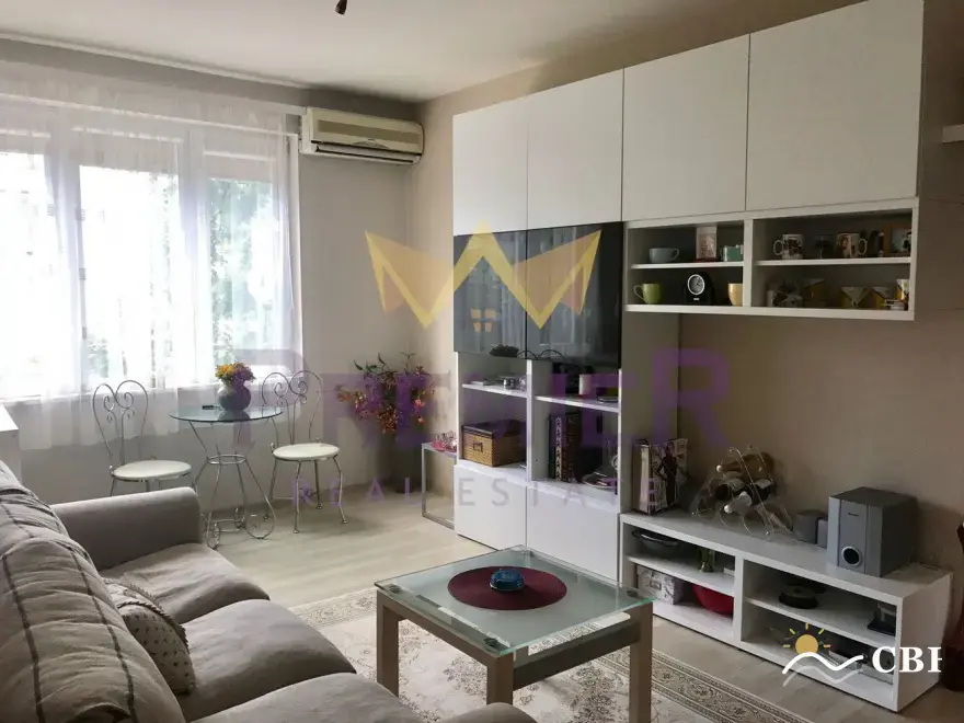 Apartment, 1-room, 147 m², in Varna. Photo 4 of 13. Varna, Black Sea, Bulgaria. Cheap Beach Holiday.