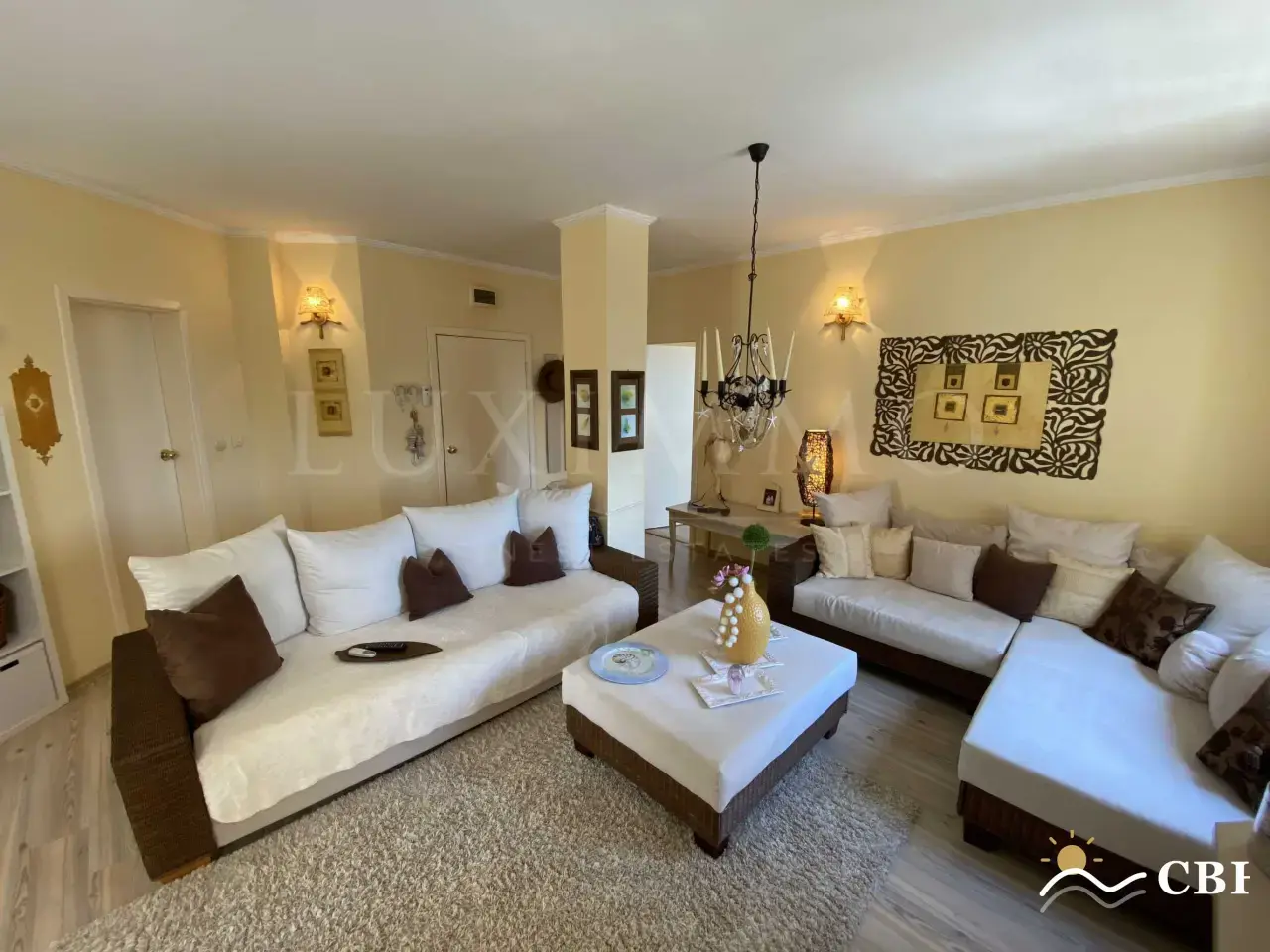 Apartment, 2-room, 83 m², in Sunny Beach. Photo 1 of 13. Sunny Beach, Black Sea, Bulgaria. Cheap Beach Holiday.