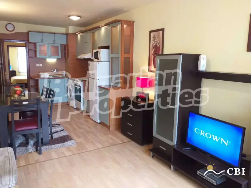 Apartment, 2-room, 62 m², in Varna. Photo 2 of 9. Varna, Black Sea, Bulgaria. Cheap Beach Holiday.