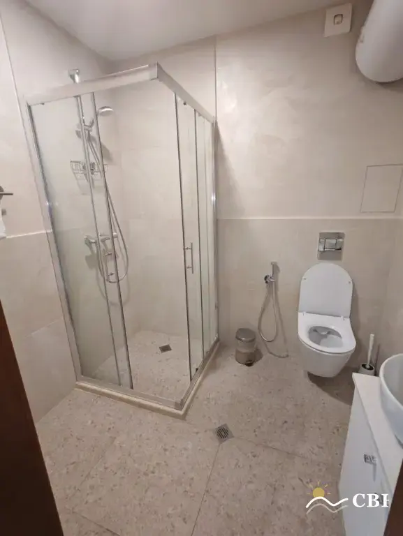 Apartment, 3-room, 145 m², in Varna. Photo 7 of 10. Varna, Black Sea, Bulgaria. Cheap Beach Holiday.