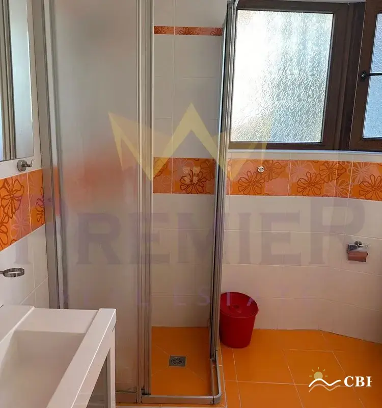 Apartment, 3-room, 110 m², in Varna. Photo 7 of 8. Varna, Black Sea, Bulgaria. Cheap Beach Holiday.