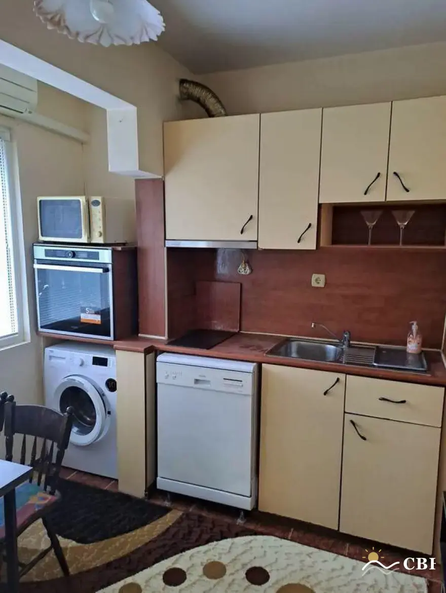 Apartment, 2-room, 63 m², in Varna. Photo 2 of 6. Varna, Black Sea, Bulgaria. Cheap Beach Holiday.