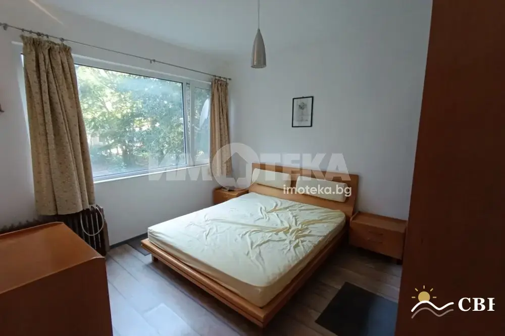 Apartment, 3-room, 70 m², in Varna. Photo 6 of 8. Varna, Black Sea, Bulgaria. Cheap Beach Holiday.