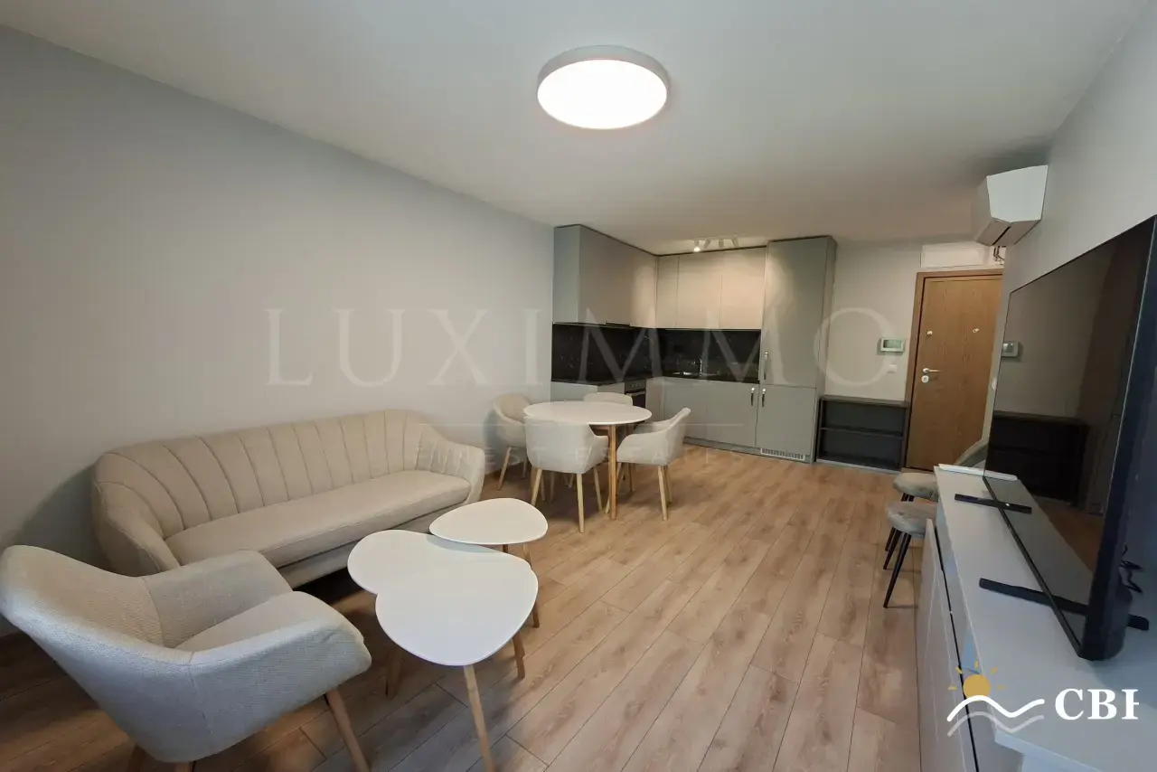 Apartment, 3-room, 73 m², in Varna. Photo 1 of 16. Varna, Black Sea, Bulgaria. Cheap Beach Holiday.