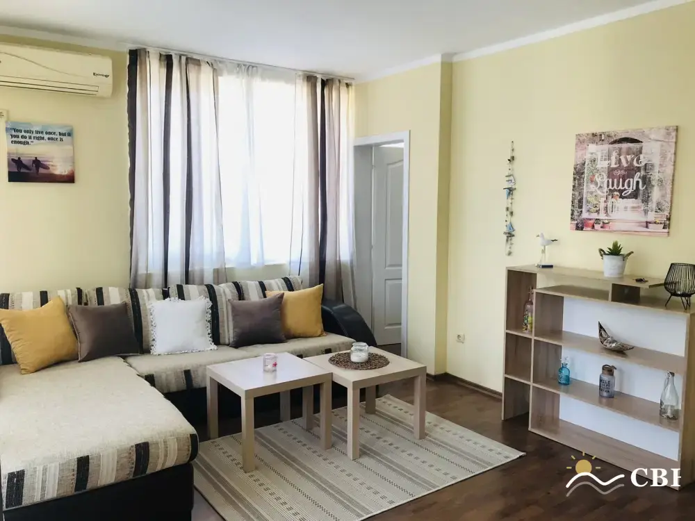 Apartment, 3-room, 80 m², in Chernomorets. Photo 1 of 15. Chernomorets, Black Sea, Bulgaria. Cheap Beach Holiday.
