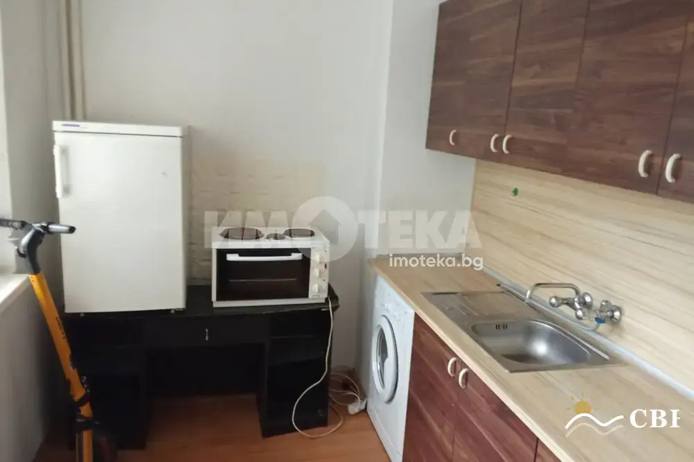 Apartment, 2-room, 40 m², in Varna. Photo 3 of 5. Varna, Black Sea, Bulgaria. Cheap Beach Holiday.