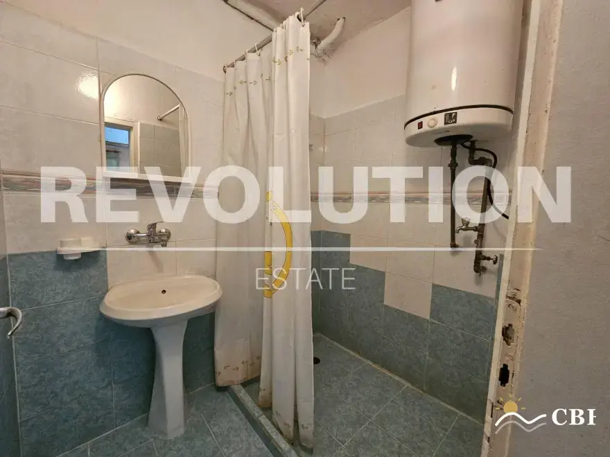 Apartment, 2-room, 69 m², in Varna. Photo 8 of 9. Varna, Black Sea, Bulgaria. Cheap Beach Holiday.