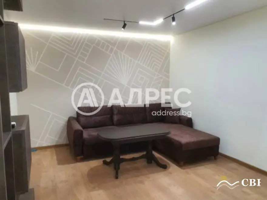 Apartment, 3-room, 60 m², in Varna. Photo 2 of 11. Varna, Black Sea, Bulgaria. Cheap Beach Holiday.