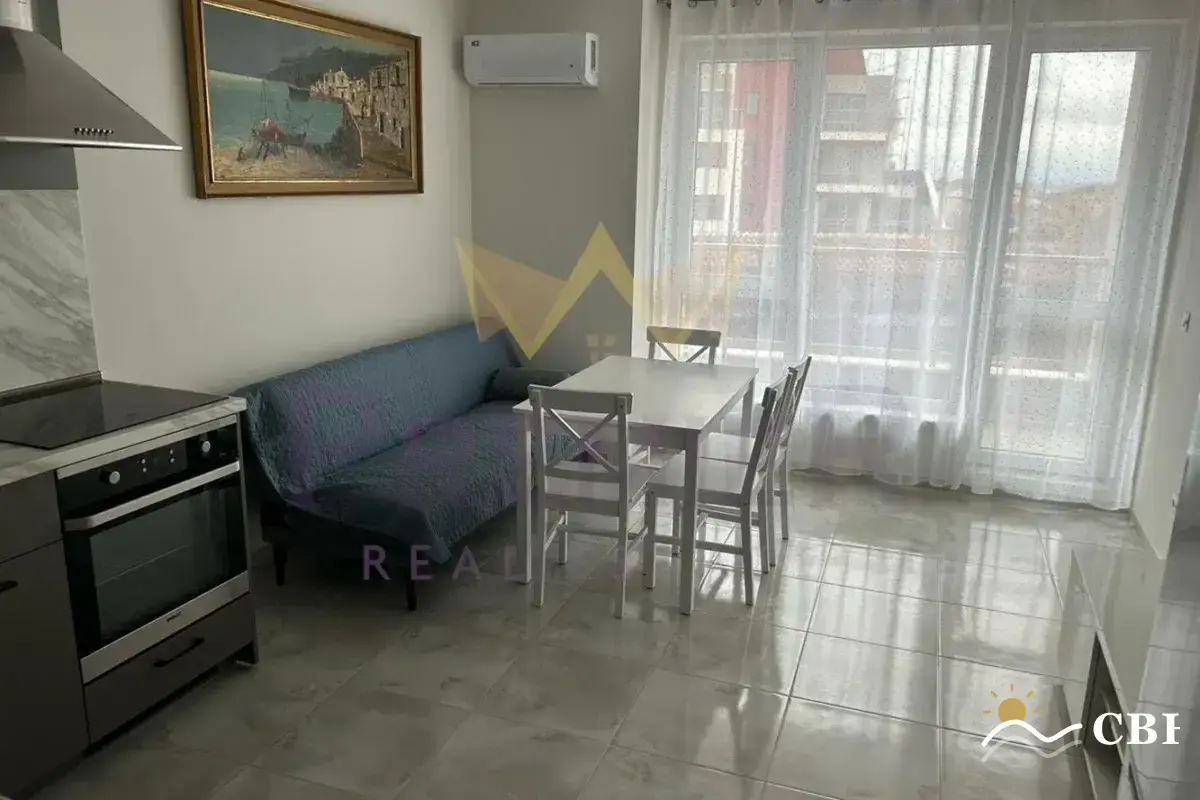 Apartment, 2-room, 55 m², in Varna. Photo 2 of 11. Varna, Black Sea, Bulgaria. Cheap Beach Holiday.