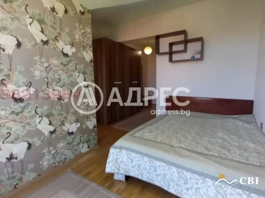 Apartment, 1-room, 100 m², in Burgas. Photo 9 of 16. Burgas, Black Sea, Bulgaria. Cheap Beach Holiday.
