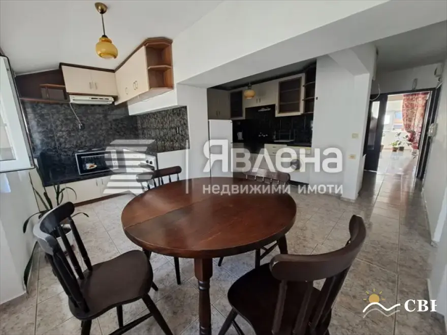 Apartment, 3-room, 80 m², in Varna. Photo 3 of 11. Varna, Black Sea, Bulgaria. Cheap Beach Holiday.
