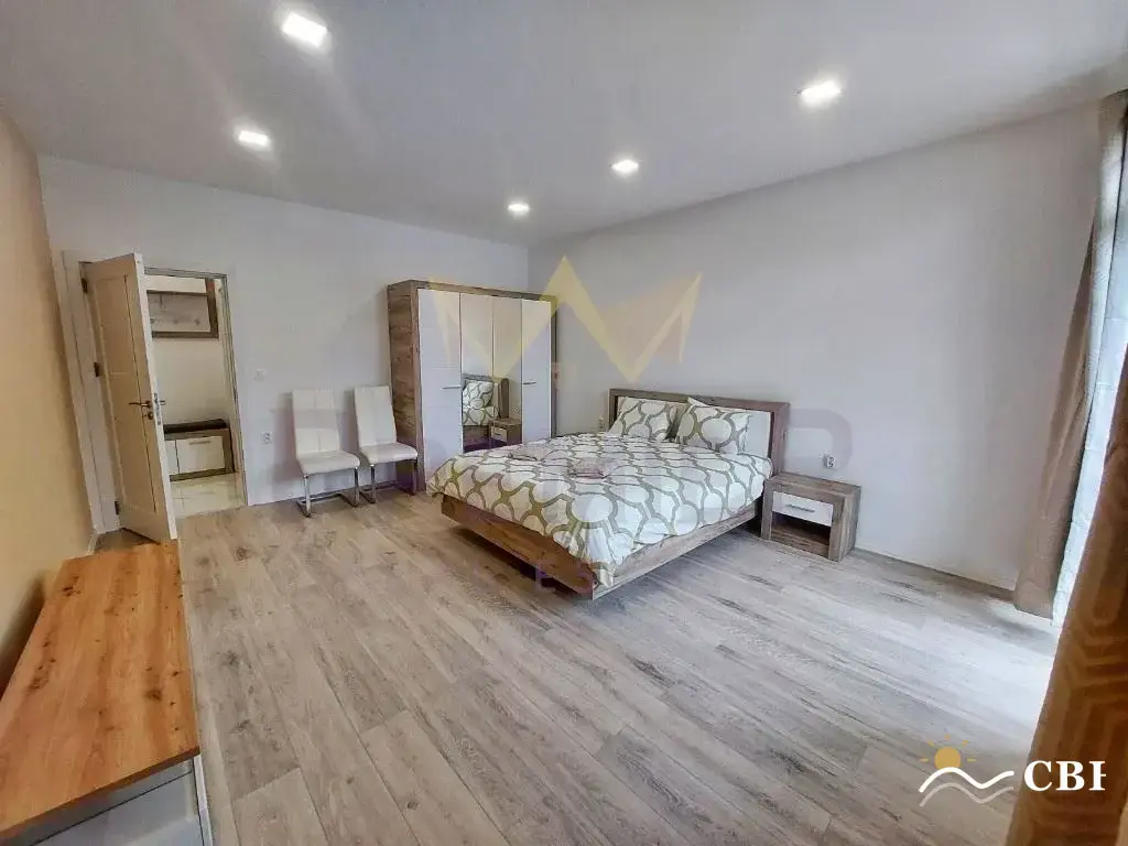 Apartment, 3-room, 91 m², in Varna. Photo 6 of 10. Varna, Black Sea, Bulgaria. Cheap Beach Holiday.