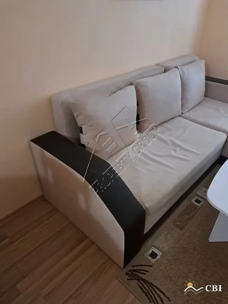 Apartment, 2-room, 63 m², in Burgas. Photo 2 of 7. Burgas, Black Sea, Bulgaria. Cheap Beach Holiday.