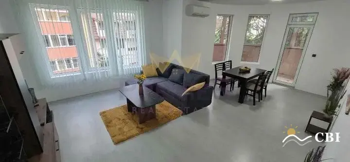 Apartment, 3-room, 100 m², in Varna. Photo 5 of 12. Varna, Black Sea, Bulgaria. Cheap Beach Holiday.