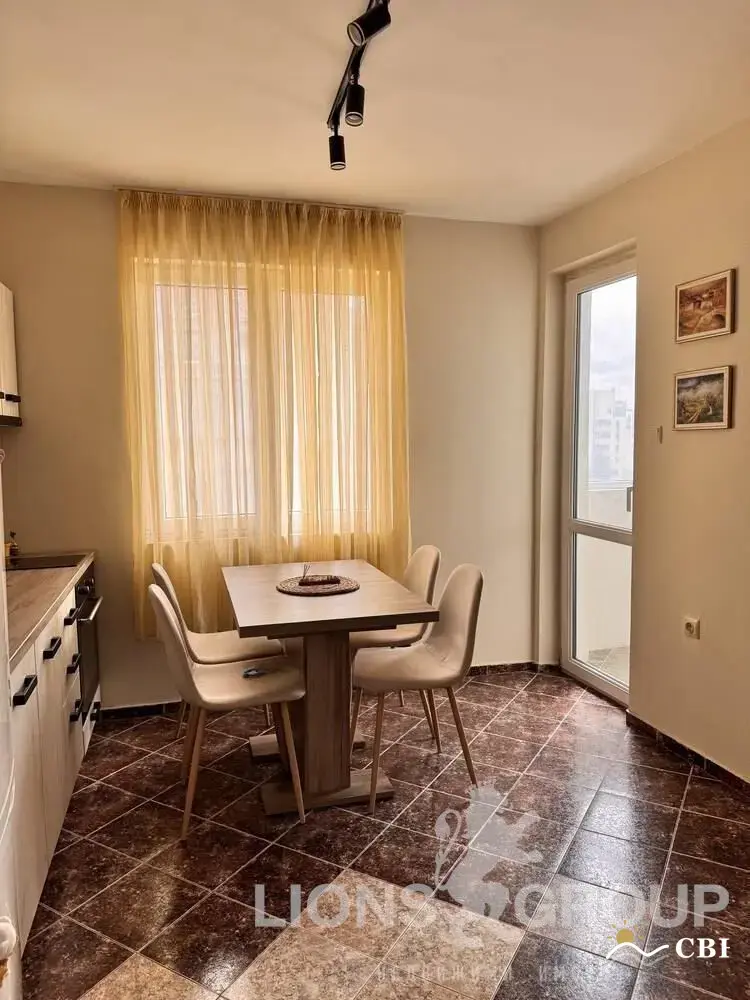Apartment, 1-room, 85 m², in Varna. Photo 2 of 4. Varna, Black Sea, Bulgaria. Cheap Beach Holiday.