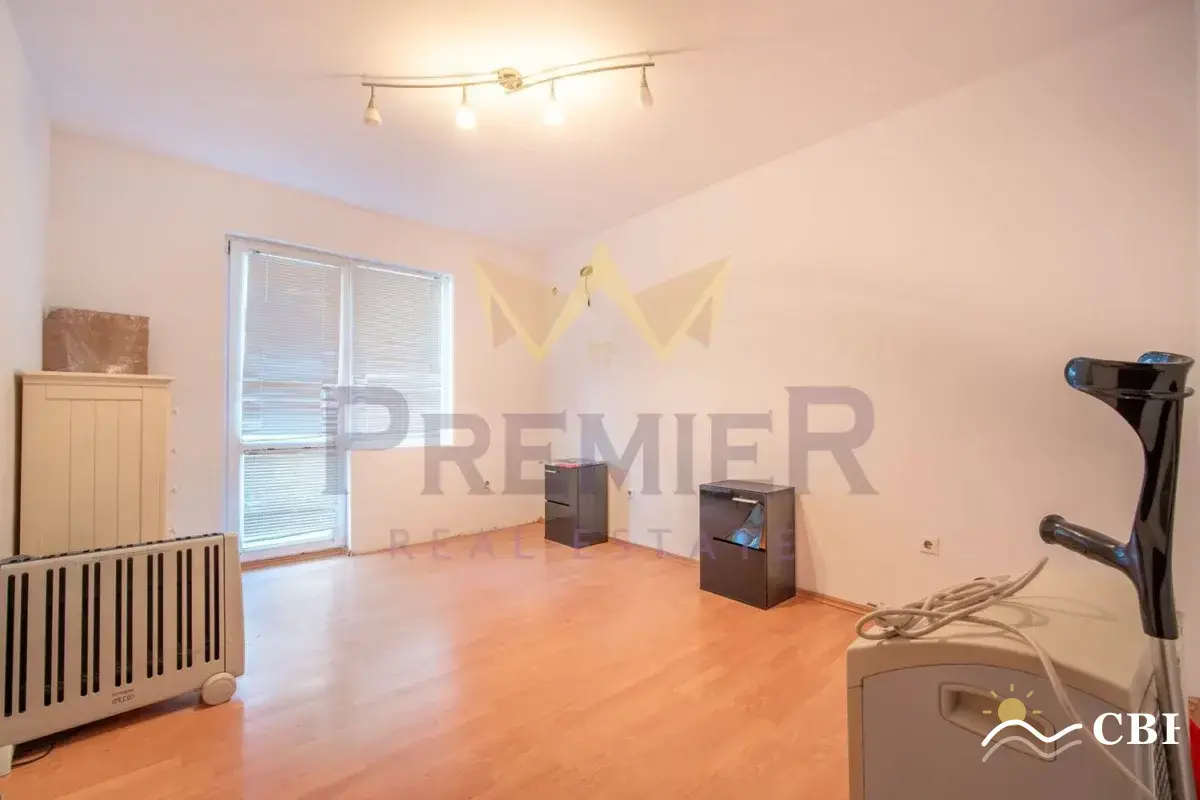 Apartment, 3-room, 112 m², in Varna. Photo 4 of 8. Varna, Black Sea, Bulgaria. Cheap Beach Holiday.