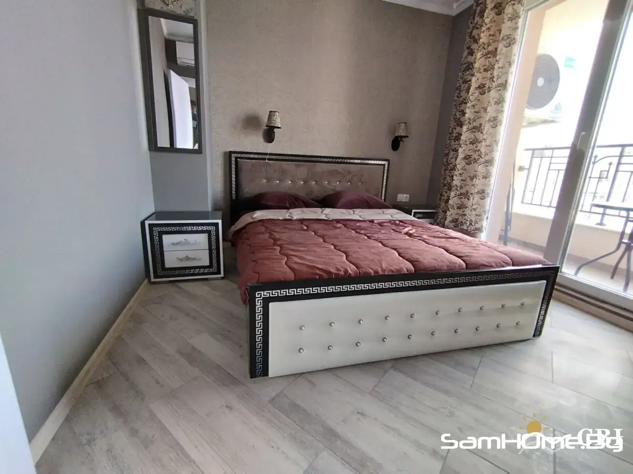 Apartment, 3-room, 95 m², in Varna. Photo 8 of 12. Varna, Black Sea, Bulgaria. Cheap Beach Holiday.