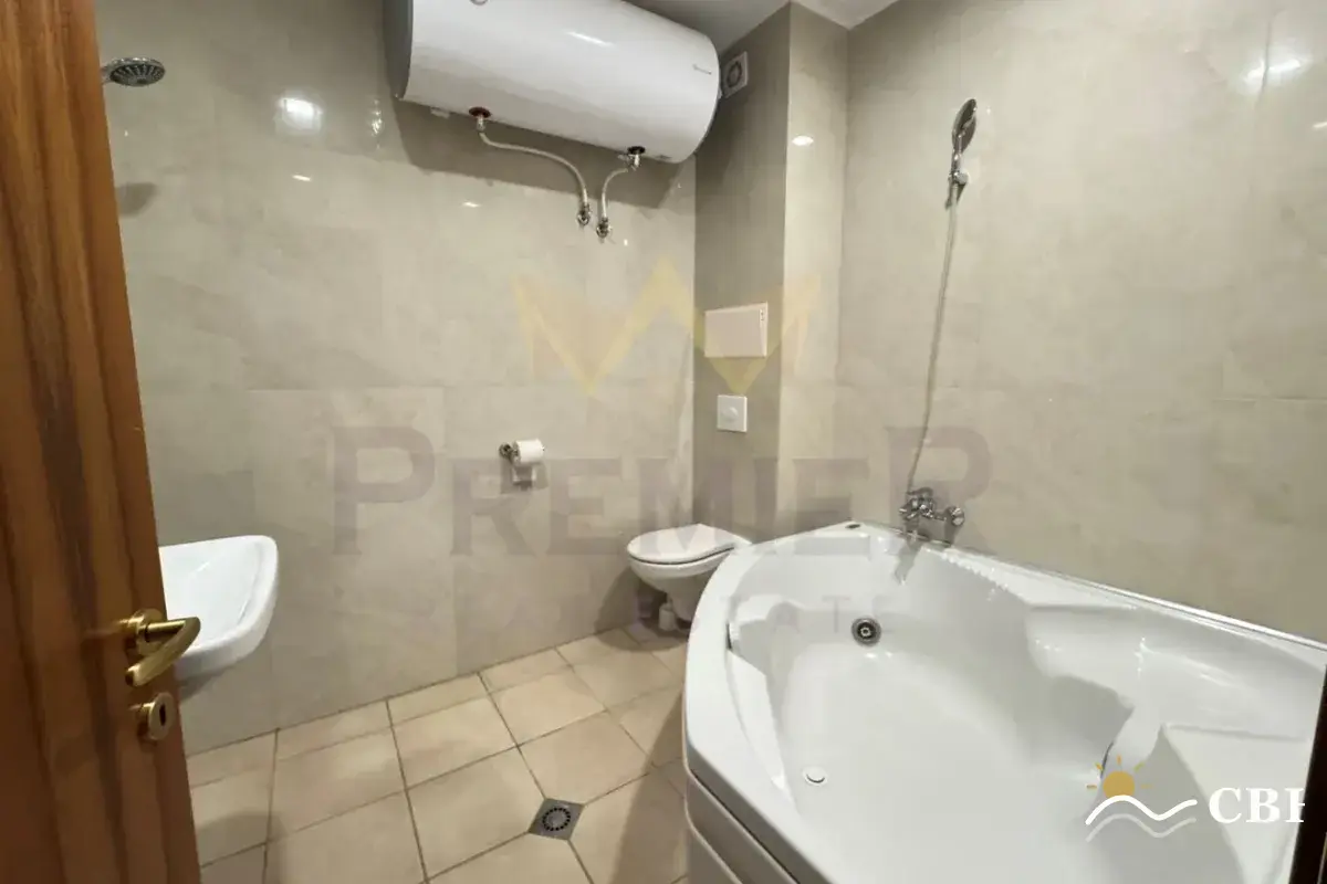 Apartment, 1-room, 50 m², in Vinitsa. Photo 3 of 6. Vinitsa, Black Sea, Bulgaria. Cheap Beach Holiday.